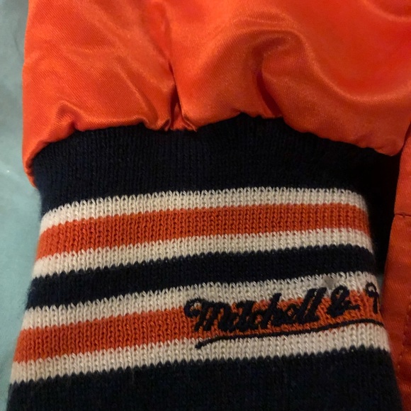 2XL MITCHELL & NESS SATIN HOUSTON ASTROS VINTAGE JACKET (💯AUTHENTIC)!!! - Picture 3 of 7